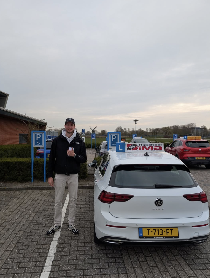 Daan geslaagd bij Rijschool BiMa